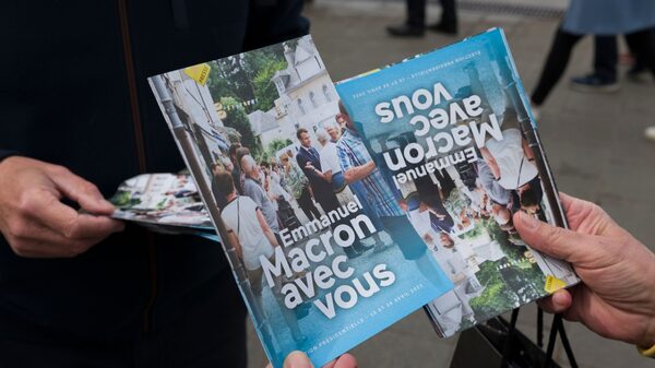 Macron se estanca y Le Pen recibe el viento de cola en la cita con las urnas en Francia Macron se estanca y Le Pen recibe el viento de cola en la cita con las urnas en Francia