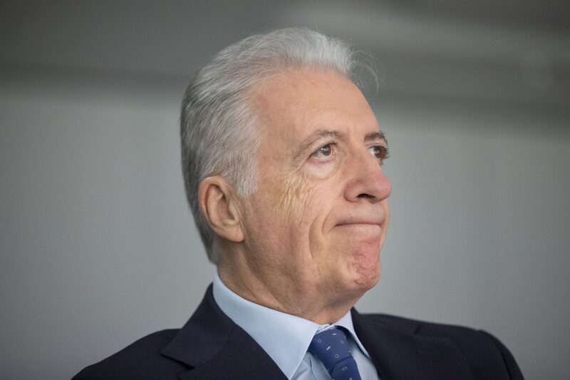 Fortuna de bilionário ganha força Fortuna de bilionário ganha força