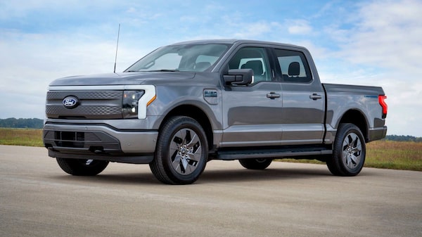Picape elétrica da Ford saiu de linha em 2025. Agora, é disputada entre usados nos EUA Picape elétrica da Ford saiu de linha em 2025. Agora, é disputada entre usados nos EUA
