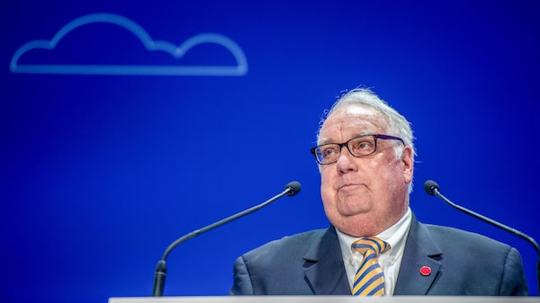 Howard Buffett es el ejemplo perfecto de un nepotismo adecuado Howard Buffett es el ejemplo perfecto de un nepotismo adecuado