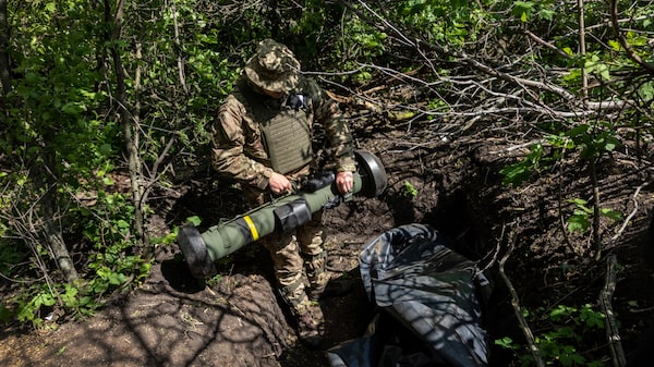 Rusia está buscando por el mundo armas para seguir con su invasión a Ucrania Rusia está buscando por el mundo armas para seguir con su invasión a Ucrania