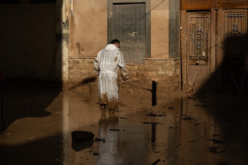 El miércoles también hay alerta naranja para las islas de Mallorca e Ibiza, además de partes de la costa este, incluida Valencia. El miércoles también hay alerta naranja para las islas de Mallorca e Ibiza, además de partes de la costa este, incluida Valencia.