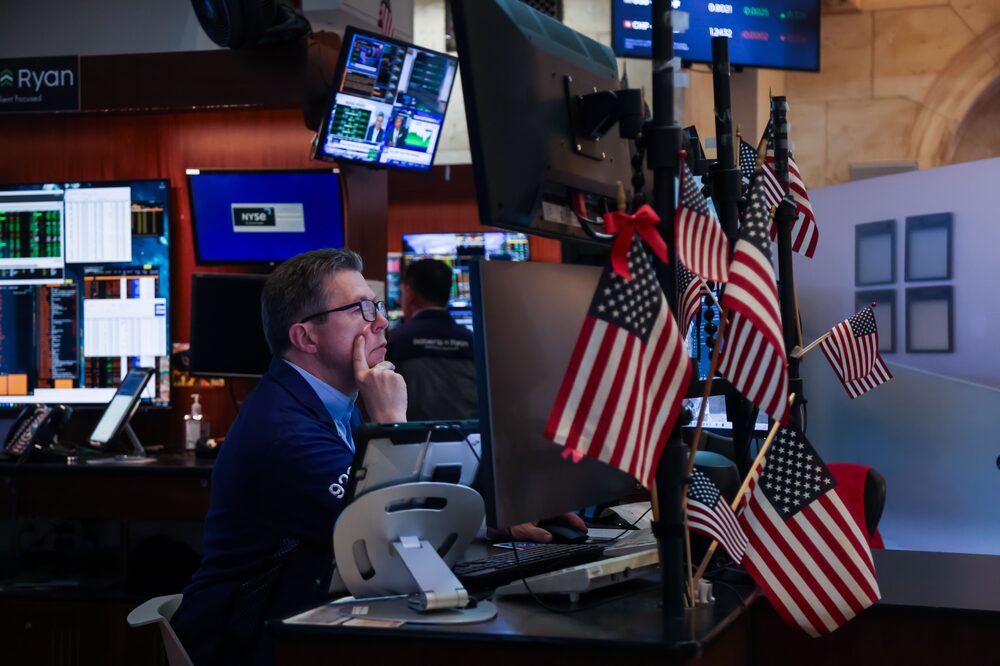 S&P 500 Hits All-Time Highs As Earnings Roll In S&P 500 Hits All-Time Highs As Earnings Roll In