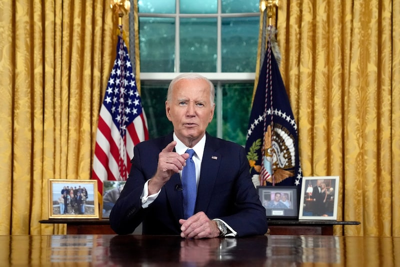 La salida de Biden de la carrera lo convirtió en el primer presidente estadounidense en ejercicio que no aspira a un segundo mandato desde 1968. La salida de Biden de la carrera lo convirtió en el primer presidente estadounidense en ejercicio que no aspira a un segundo mandato desde 1968.