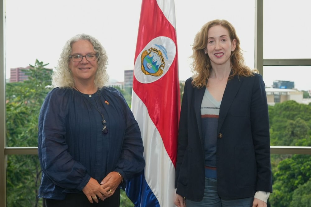 La embajadora de Canadá en Costa Rica, Ioanna Sahas Martin, con Indiana Trejos, ahora exministra de Comercio Exterior de Costa Rica, el 23 de octubre de 2026. La embajadora de Canadá en Costa Rica, Ioanna Sahas Martin, con Indiana Trejos, ahora exministra de Comercio Exterior de Costa Rica, el 23 de octubre de 2026.