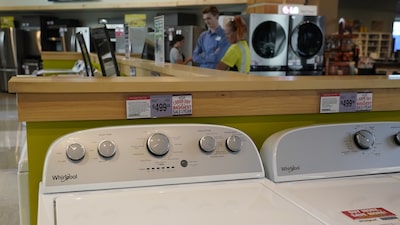 Los factores detrás del cierre de la fábrica de Whirlpool, bajo la lupa de un economista argentino Los factores detrás del cierre de la fábrica de Whirlpool, bajo la lupa de un economista argentino