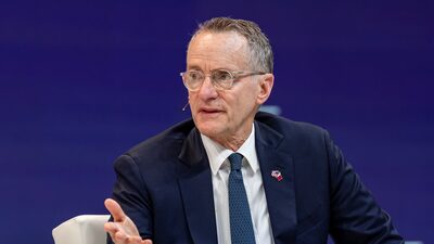 Howard Marks, de Oaktree, ve señales tempranas de una burbuja en el mercado de acciones Howard Marks, de Oaktree, ve señales tempranas de una burbuja en el mercado de acciones