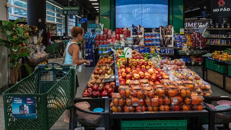 Singapura quer atrair US$ 500 mi para proteger alimentos de riscos climáticos na Ásia Singapura quer atrair US$ 500 mi para proteger alimentos de riscos climáticos na Ásia