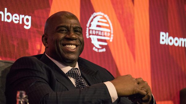 Lições de atleta e investidor: Magic Johnson é aposta da XP para seu maior evento Lições de atleta e investidor: Magic Johnson é aposta da XP para seu maior evento
