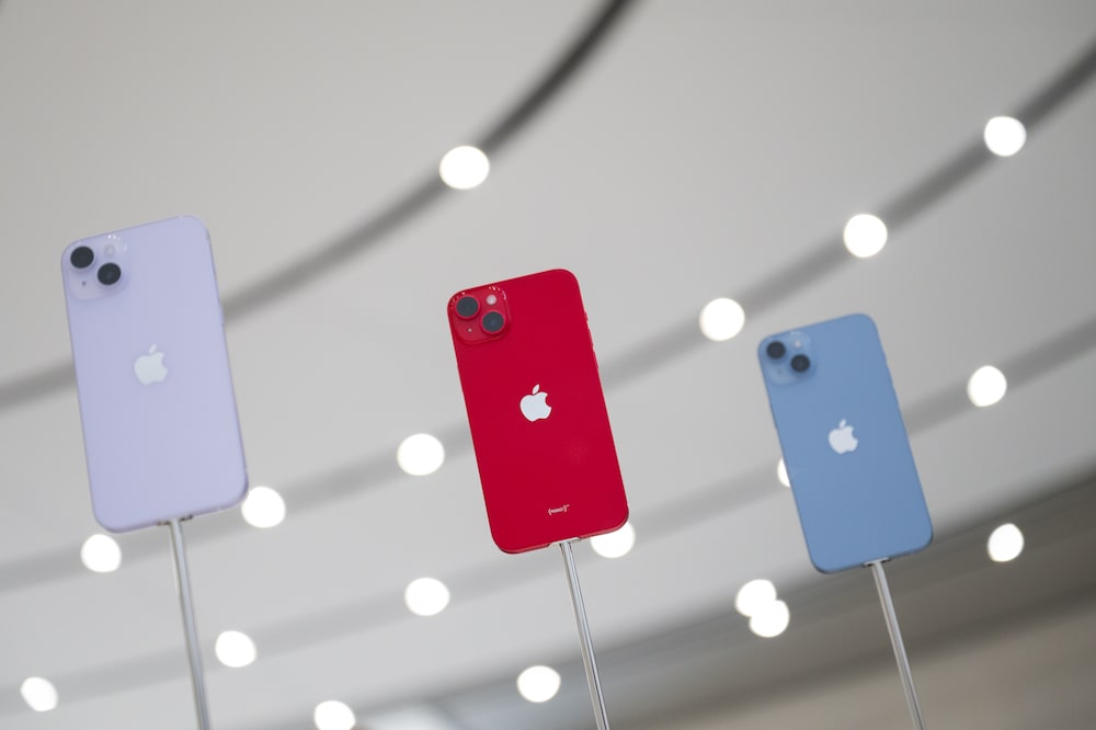 The Apple iPhone 14 The Apple iPhone 14