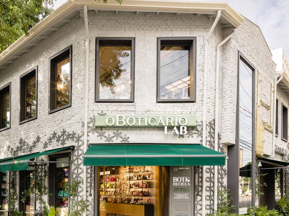 A tese do CVC está ancorada em cinco verticais: biotechs, retail techs, fintechs,beauty techs e e marcas, em categorias que são tendências e que o Boticário não atua A tese do CVC está ancorada em cinco verticais: biotechs, retail techs, fintechs,beauty techs e e marcas, em categorias que são tendências e que o Boticário não atua