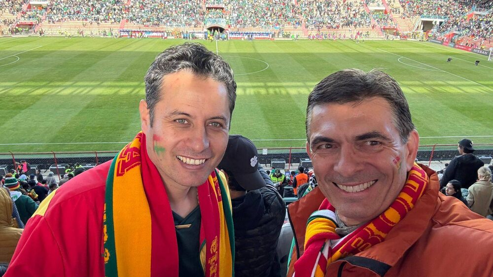 Rodrigo Paz, junto a su compañero de fórmula Edman Lara, el 10 de junio de 2025. Rodrigo Paz, junto a su compañero de fórmula Edman Lara, el 10 de junio de 2025.