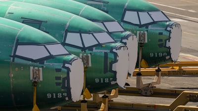 Boeing avança em plano de retomada e avalia expandir a produção do 737 Max neste ano Boeing avança em plano de retomada e avalia expandir a produção do 737 Max neste ano