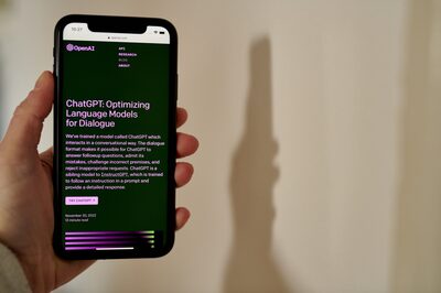 El sitio web de OpenAI ChatGPT en un teléfono inteligente dispuestos en el barrio de Brooklyn de Nueva York, EE.UU., el jueves, 12 de enero 2023.