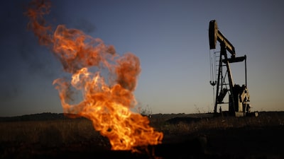 Una guerra prolongada con Irán provocaría grave escasez de combustibles y recesión, según Oxford Una guerra prolongada con Irán provocaría grave escasez de combustibles y recesión, según Oxford