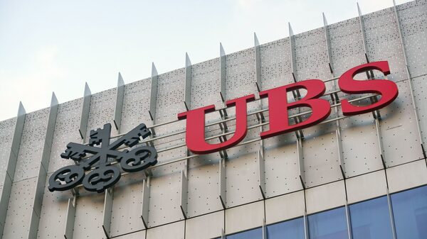 Con Credit Suisse, UBS logra el mayor beneficio trimestral jamás anotado por un banco Con Credit Suisse, UBS logra el mayor beneficio trimestral jamás anotado por un banco