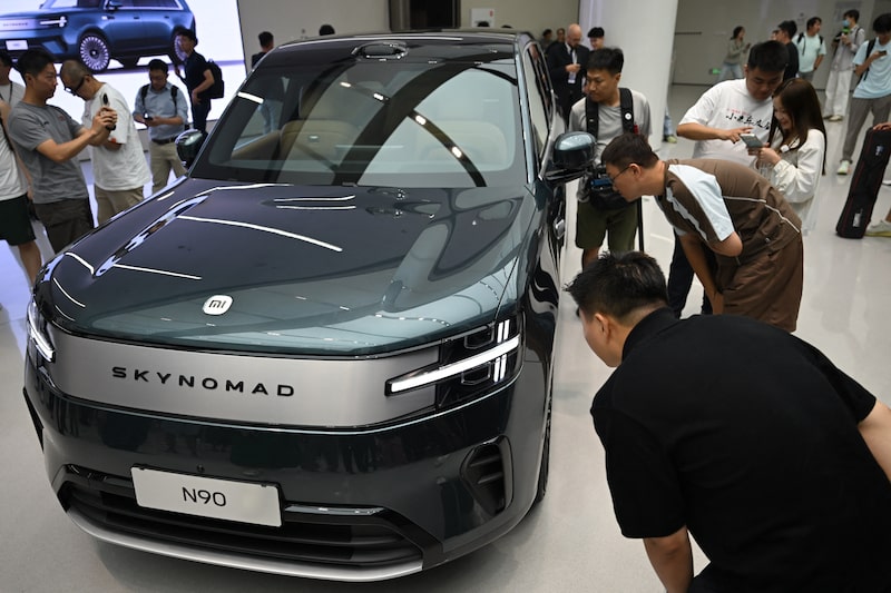 Xiaomi Shares Jump 9% as Strong EV Orders Boost Sentiment Xiaomi Shares Jump 9% as Strong EV Orders Boost Sentiment