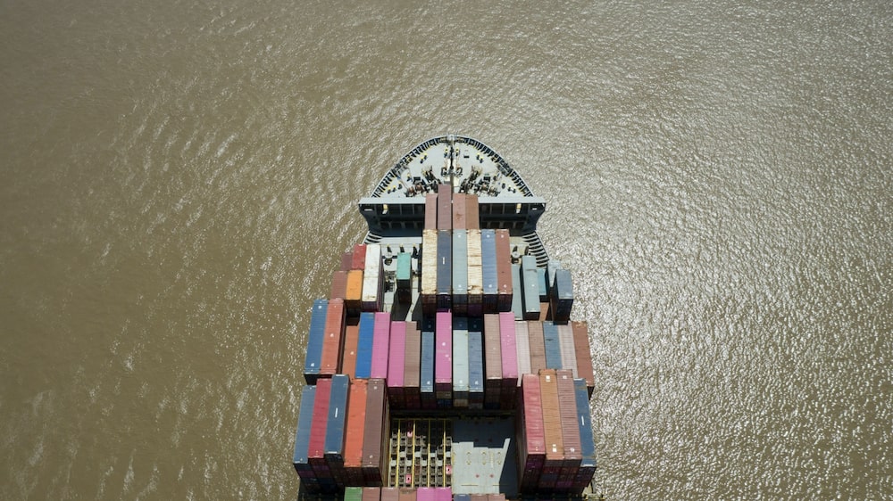 El buque portacontenedores *Charisma* de Mitsui O.S.K. Lines Ltd. (MOL) zarpa del puerto de aguas profundas de Yangshan, en Shanghái (China), el viernes 9 de abril de 2021. Fotógrafo: Qilai Shen/Bloomberg El buque portacontenedores *Charisma* de Mitsui O.S.K. Lines Ltd. (MOL) zarpa del puerto de aguas profundas de Yangshan, en Shanghái (China), el viernes 9 de abril de 2021. Fotógrafo: Qilai Shen/Bloomberg
