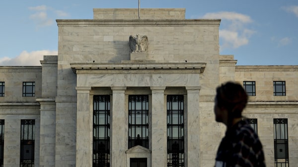 Los cuatro funcionarios de la Fed que disintieron en última reunión de Powell como presidente Los cuatro funcionarios de la Fed que disintieron en última reunión de Powell como presidente