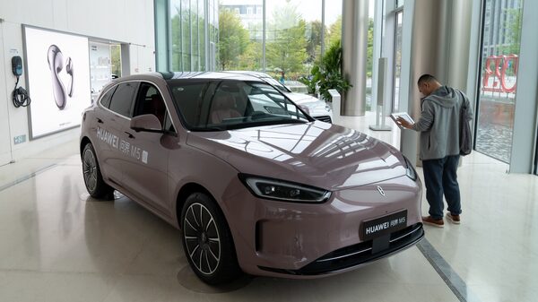 Gigante tech Huawei se torna líder em vendas de carros elétricos entre novas marcas Gigante tech Huawei se torna líder em vendas de carros elétricos entre novas marcas