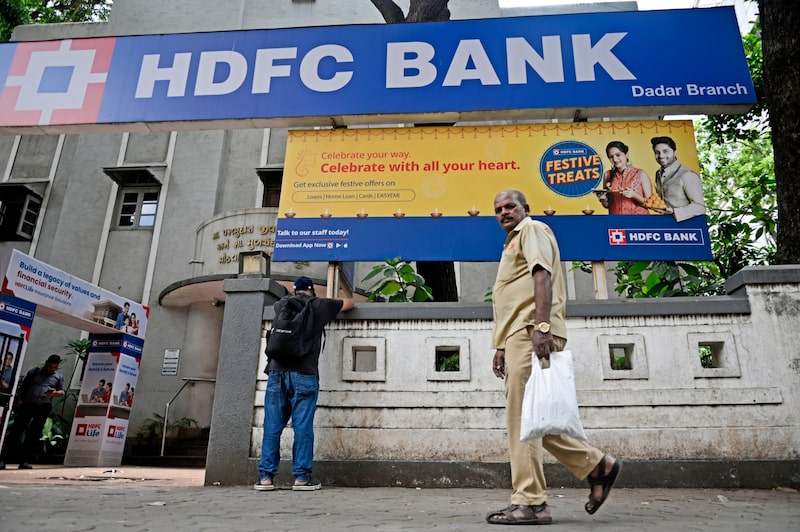 Una sucursal del banco HDFC en Mumbai. Fotógrafo: Indranil Aditya/Bloomberg. Una sucursal del banco HDFC en Mumbai. Fotógrafo: Indranil Aditya/Bloomberg.