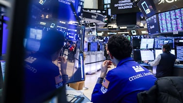 Resiliência de Wall Street à guerra no Irã reforça tese de ‘piso’ nas ações Resiliência de Wall Street à guerra no Irã reforça tese de ‘piso’ nas ações