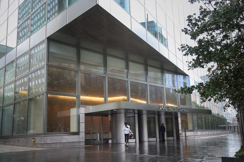 Lotfi Karoui foi chefe de pesquisa de crédito, hipotecas e produtos estruturados e estava entre os 95 executivos promovidos a sócios em novembro Lotfi Karoui foi chefe de pesquisa de crédito, hipotecas e produtos estruturados e estava entre os 95 executivos promovidos a sócios em novembro