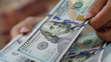 Dólar sobe e Ibovespa opera perto da estabilidade após ataque dos EUA à Venezuela Dólar sobe e Ibovespa opera perto da estabilidade após ataque dos EUA à Venezuela