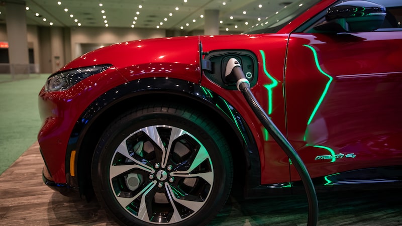 Ford e Renault se unem para produzir carros elétricos e concorrer com a BYD na Europa Ford e Renault se unem para produzir carros elétricos e concorrer com a BYD na Europa