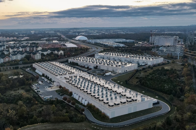 Amazon Data Centers Ahead Of Earnings Figures Amazon Data Centers Ahead Of Earnings Figures