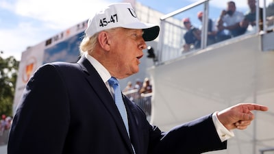 Trump afirma que está considerando “muy seriamente” la prohibición de exportar diésel Trump afirma que está considerando “muy seriamente” la prohibición de exportar diésel