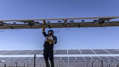 Gigante da mineração vai construir uma usina solar de US$ 116 milhões Gigante da mineração vai construir uma usina solar de US$ 116 milhões
