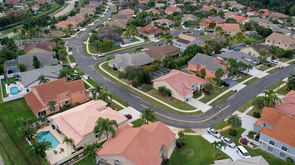 Ciudadanos chinos demandan a Florida por prohibición para comprar viviendas Ciudadanos chinos demandan a Florida por prohibición para comprar viviendas