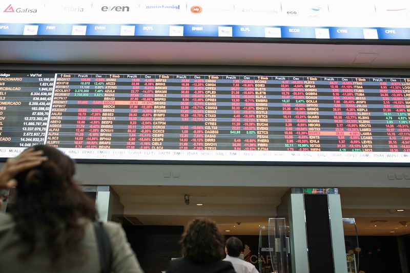 O principal índice da B3 operava em queda de 1,34%, aos 127.852 pontos às 10h43 (Foto: Patricia Monteiro/Bloomberg) O principal índice da B3 operava em queda de 1,34%, aos 127.852 pontos às 10h43 (Foto: Patricia Monteiro/Bloomberg)