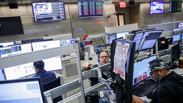 S&P 500 amplía récord impulsado por señales de un acuerdo con Irán y el entusiasmo por la IA S&P 500 amplía récord impulsado por señales de un acuerdo con Irán y el entusiasmo por la IA