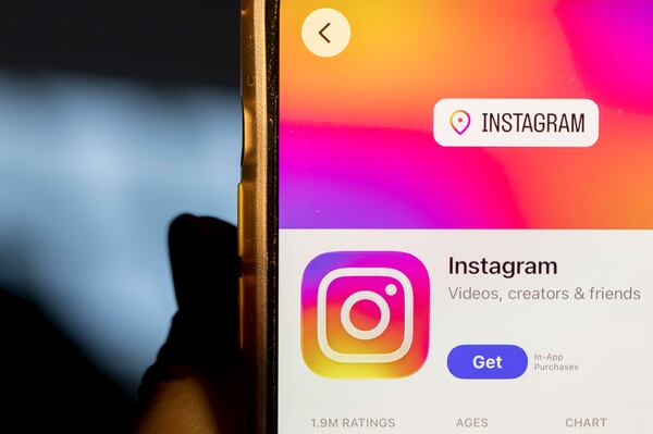 '¿Adiós a TikTok?': Latinoamérica acelera la batalla por regular redes sociales a menores