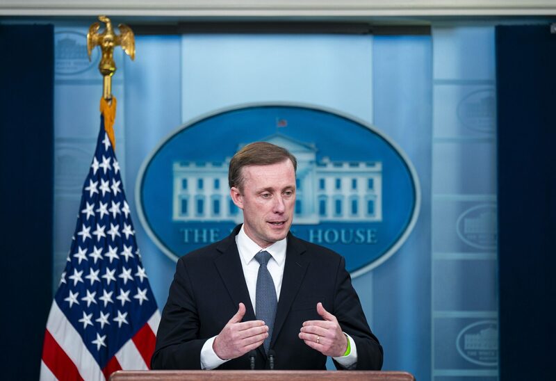 Jake Sullivan, asesor de seguridad nacional de la Casa Blanca, habla durante una conferencia de prensa en la Sala de Prensa James S. Brady en la Casa Blanca en Washington, DC, EE.UU., el lunes 13 de noviembre de 2023. Jake Sullivan, asesor de seguridad nacional de la Casa Blanca, habla durante una conferencia de prensa en la Sala de Prensa James S. Brady en la Casa Blanca en Washington, DC, EE.UU., el lunes 13 de noviembre de 2023.