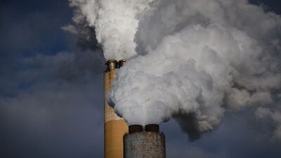 ‘Burn, baby, burn’: Trump defende carvão em Davos e impulsiona ações do setor ‘Burn, baby, burn’: Trump defende carvão em Davos e impulsiona ações do setor