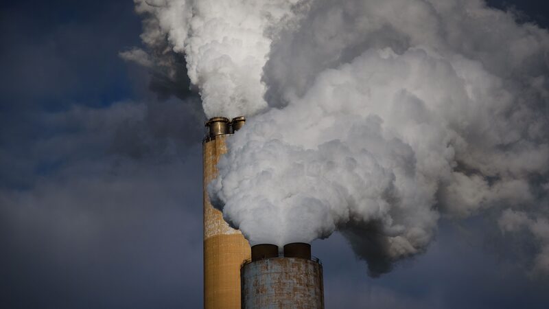 ‘Burn, baby, burn’: Trump defende carvão em Davos e impulsiona ações do setor ‘Burn, baby, burn’: Trump defende carvão em Davos e impulsiona ações do setor