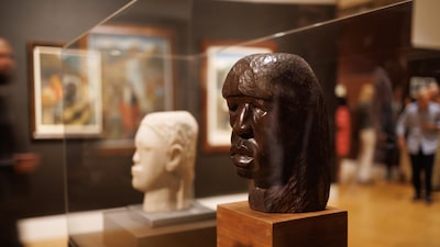 Dos exposiciones en Miami exploran la presencia africana en la historia del arte cubano Dos exposiciones en Miami exploran la presencia africana en la historia del arte cubano
