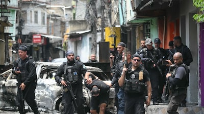 Bancos brasileiros buscam lições no México após EUA apontarem PCC e CV como terroristas Bancos brasileiros buscam lições no México após EUA apontarem PCC e CV como terroristas