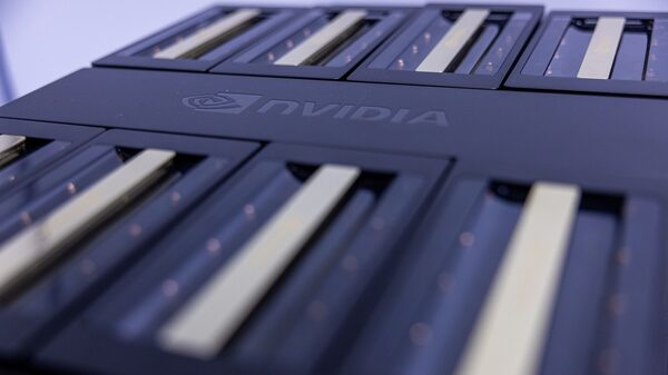 Los fabricantes chinos de chips de IA que quieren salir a bolsa para desafiar a Nvidia Los fabricantes chinos de chips de IA que quieren salir a bolsa para desafiar a Nvidia