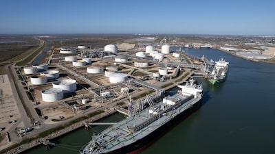 Venezuela estuda reforma do setor de petróleo que pode abrir o mercado a estrangeiras Venezuela estuda reforma do setor de petróleo que pode abrir o mercado a estrangeiras