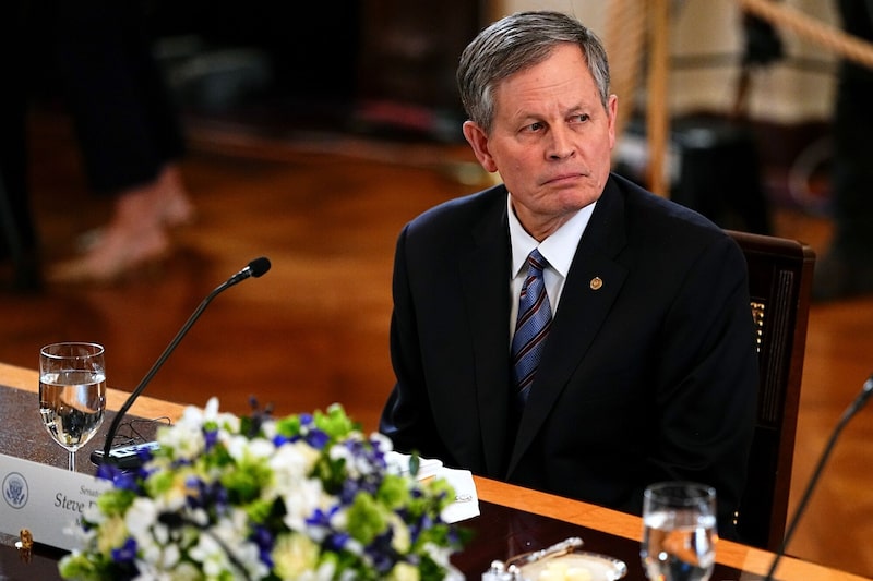 El senador Steve Daines, republicano por Montana. El senador Steve Daines, republicano por Montana.