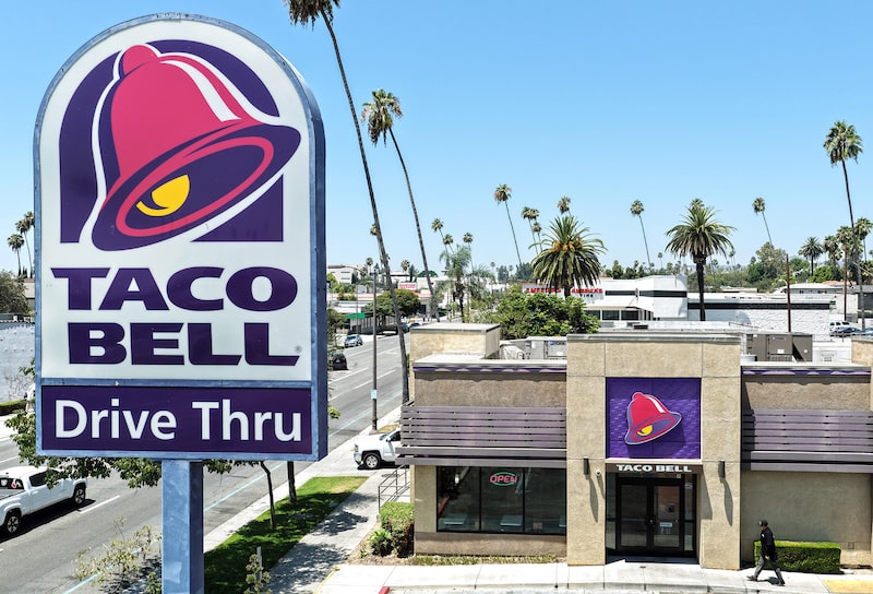 Taco Bell Being Investigated As Possible Link To Cyclosporiasis Outbreak. Taco Bell Being Investigated As Possible Link To Cyclosporiasis Outbreak.
