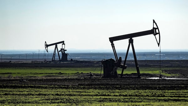 Producción de petróleo de la OPEP se mantiene estable mientras se estancan los últimos recortes Producción de petróleo de la OPEP se mantiene estable mientras se estancan los últimos recortes