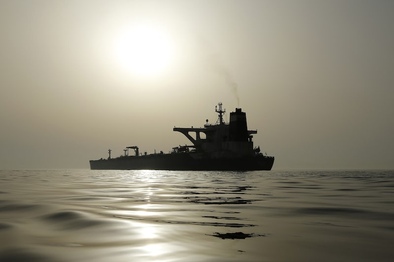 An oil tanker. An oil tanker.