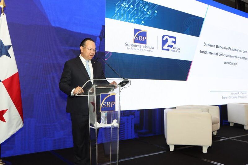 Superintendencia de Bancos Superintendencia de Bancos