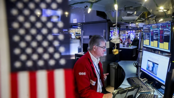 S&P 500 cayó arrastrado por las tecnológicas, mientras el oro y el bitcoin se fortalecieron S&P 500 cayó arrastrado por las tecnológicas, mientras el oro y el bitcoin se fortalecieron