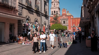 Inflación en México vuelve a moderarse tras decisión de Banxico de mantener sin cambio la tasa Inflación en México vuelve a moderarse tras decisión de Banxico de mantener sin cambio la tasa